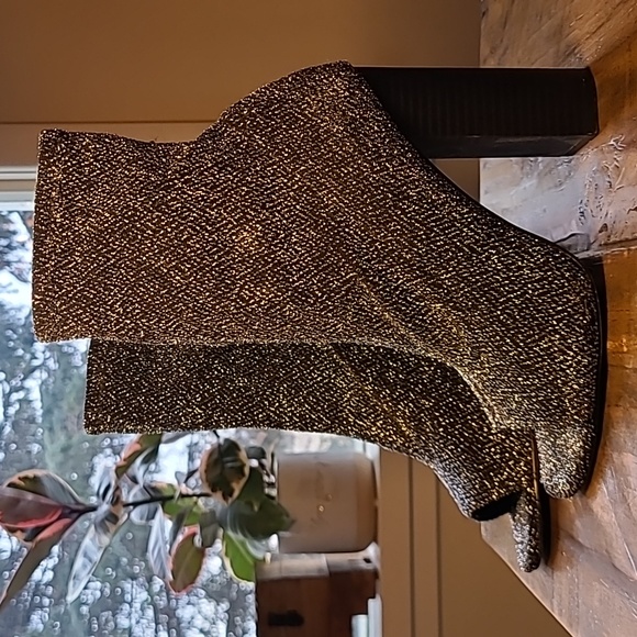 MIXno.6 Sparkle Booties (Size 7) - Picture 2 of 5